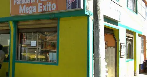 PANADERIA Y CAFETERIA MEGA EXITO PANADERIA Y CAFETERIA MEGA EXITO